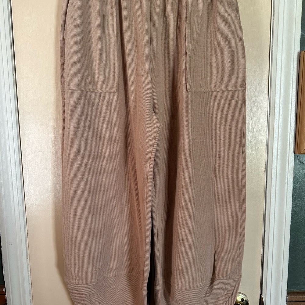 Amazon Women's Tan Pants